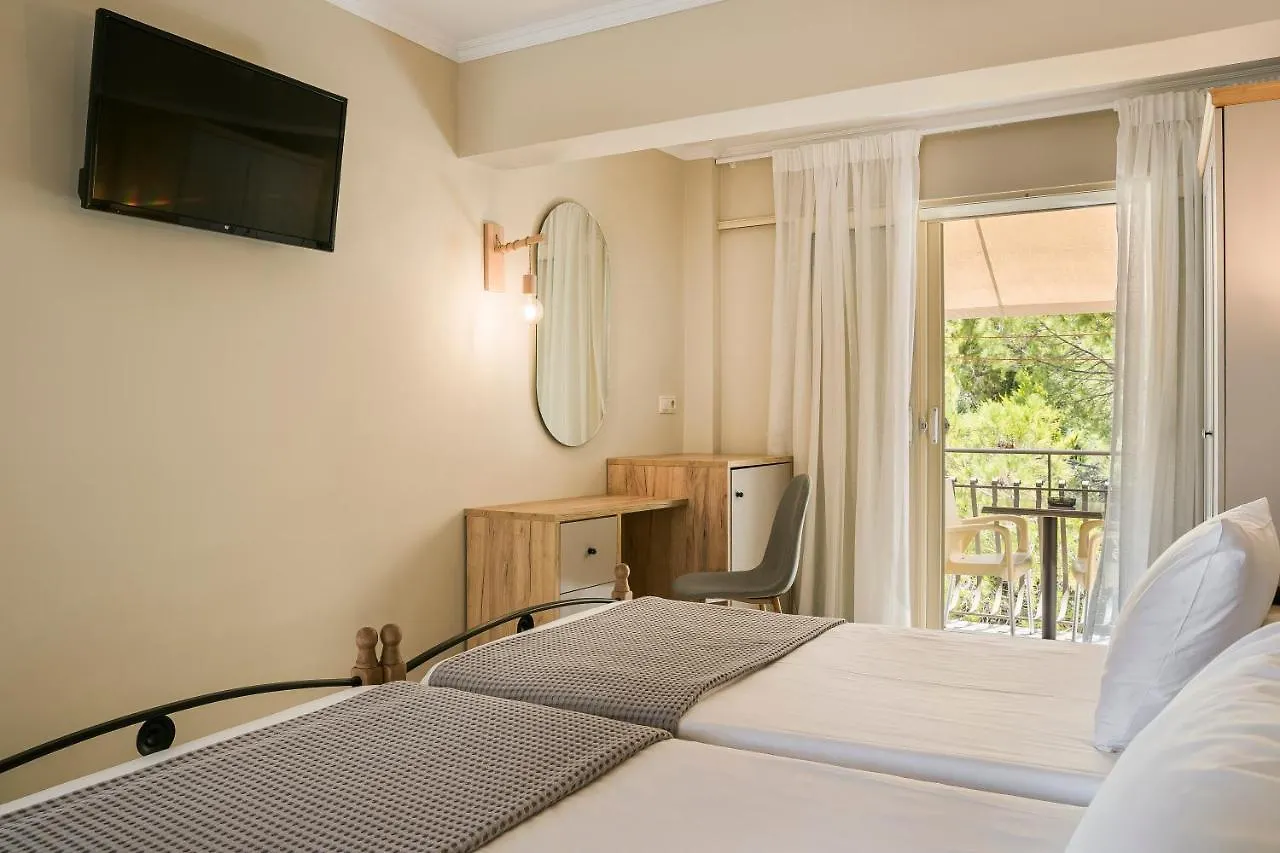 Irilena Hotel Lassi  2*, Lassi (Kefalonia) Grekland